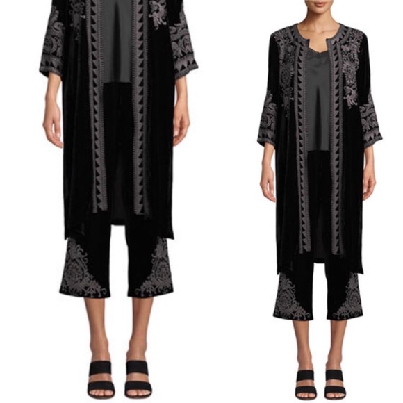 ๐จ๐ Johnny Was โ Hirsch Velvet Embroidery Pants โ - Picture 6 of 8